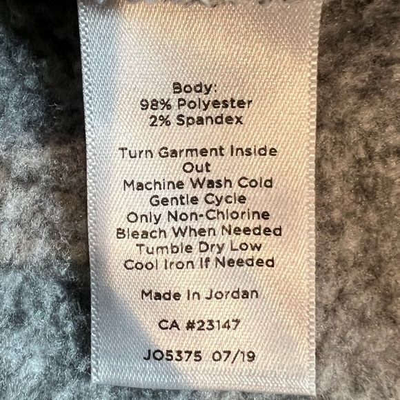 T by Talbots Gray Textured Terry Fleece Zip Up Jacket - Size P (Small) - Picture 10 of 12